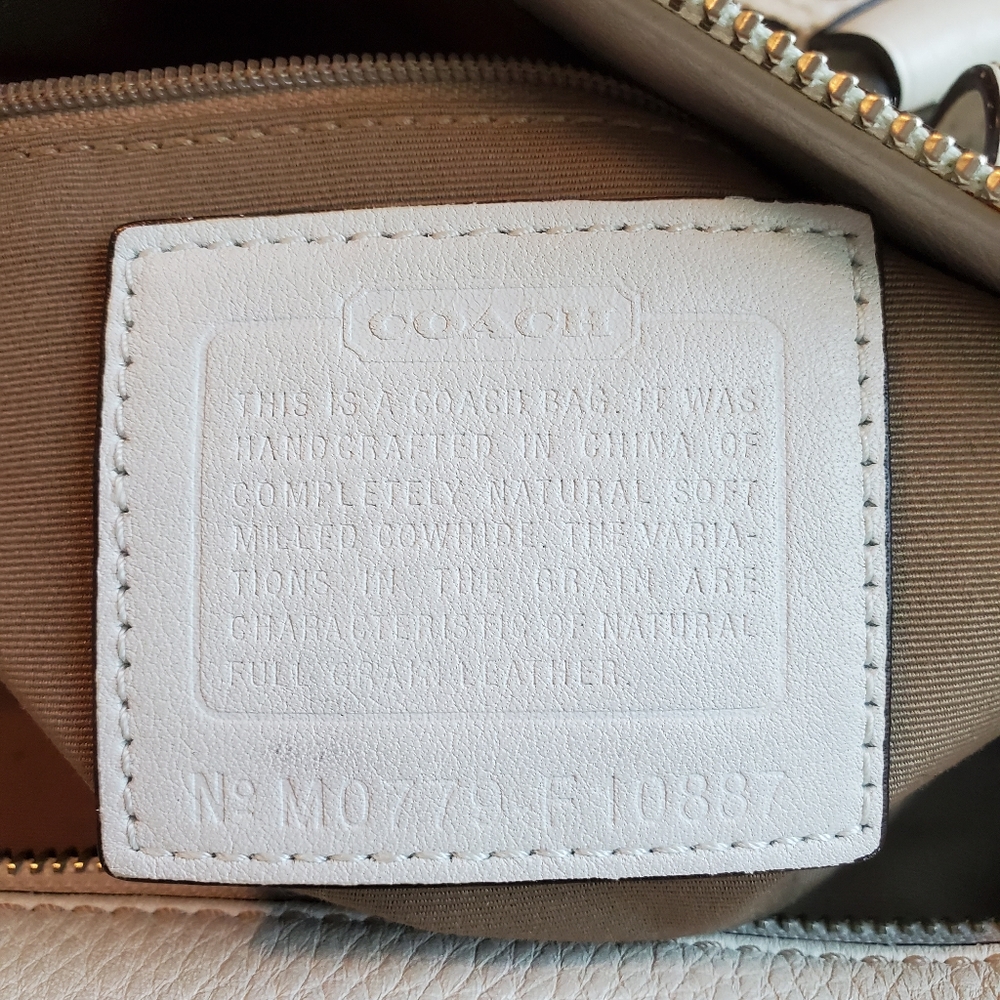 Coach purse - Picture 5 of 5